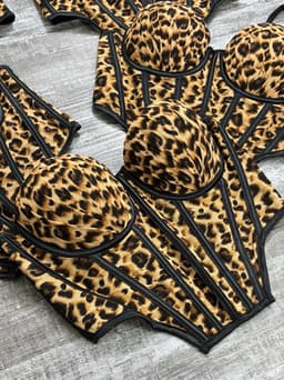Corset animal print - imagen