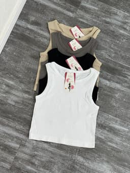Musculosa Esmeralda - imagen