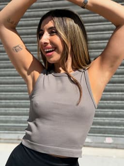 Musculosa Esmeralda - imagen