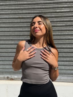 Musculosa Esmeralda - imagen