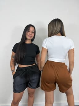 Short deportivo difuminado - imagen