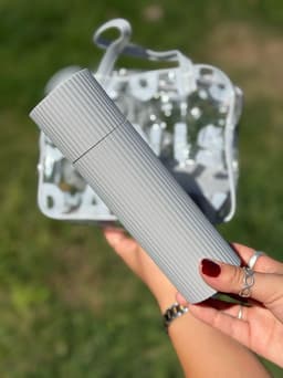 Neceser mas kit aseo personal basico por MAYOR ($150 c/u paquete de 6 unidades) - imagen