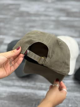 Gorro deportivo unisex por MAYOR ($290 c/un paquete de 6 unidades) - imagen