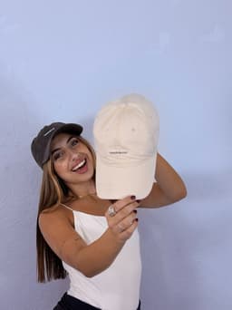 Gorro deportivo unisex por MAYOR ($290 c/un paquete de 6 unidades) - imagen
