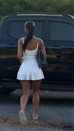 Pollera short deportiva - imagen