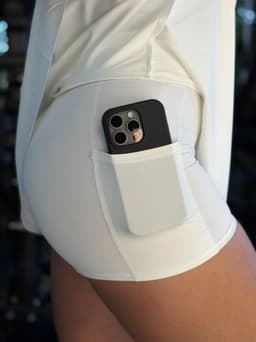 Pollera short deportiva - imagen
