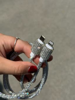 Cable cargador lurex entrada de Iphone por MAYOR ($250 c/u paquete de 6 unidades) - imagen