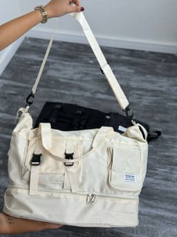 Bolso deportivo Urban por MAYOR ($450 c/u paquete de 6 unidades en crudo ) - imagen