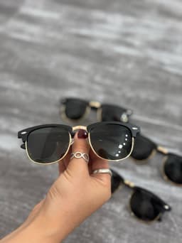Lentes de Sol oscuros por MAYOR ($150 c/u paquete de 6 unidades) - imagen