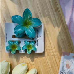 Set de 3 pinzas de flor  por MAYOR ($50 c/u paquete de 12 unidades) - imagen
