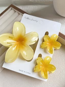 Set de 3 pinzas de flor  por MAYOR ($50 c/u paquete de 12 unidades) - imagen