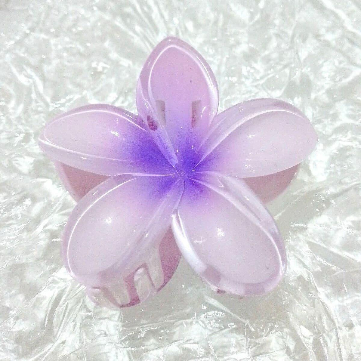Pinza de flor tropical