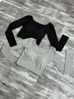 Remera manga larga con Push up - imagen