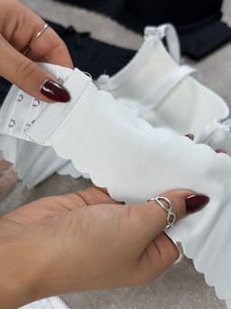Conjunto de ropa interior - imagen