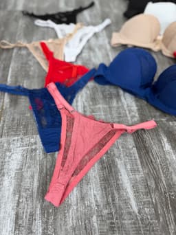 Conjunto de ropa interior - imagen