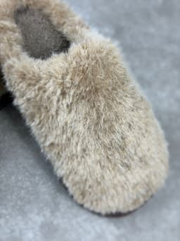 Pantuflas con peluche - imagen