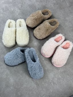 Pantuflas con peluche