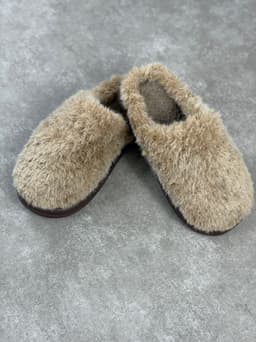 Pantuflas con peluche - imagen