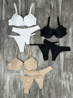 Conjunto de ropa interior - imagen