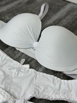 Conjunto de ropa interior - imagen