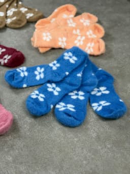 Medias con peluche ( pack de 6) - imagen