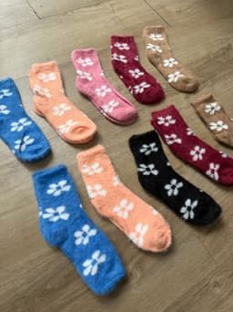 Medias con peluche ( pack de 12) - imagen