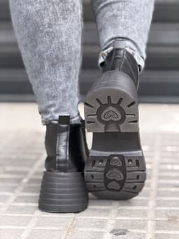Botas borcego de ecocuero con elastico - imagen