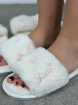 Pantuflas de peluche coquette - imagen