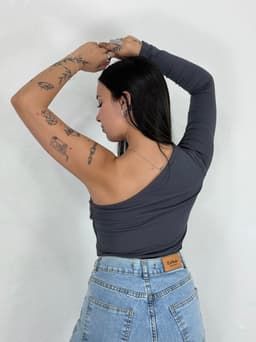 Body Asimétrico de Una Manga Erika - imagen