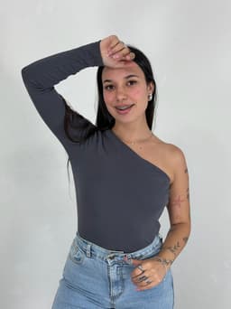 Body Asimétrico de Una Manga Erika - imagen