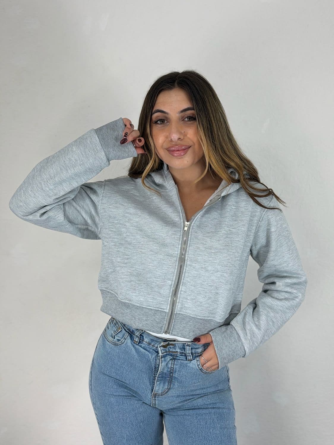 Campera con cierre y Capucha Bianca