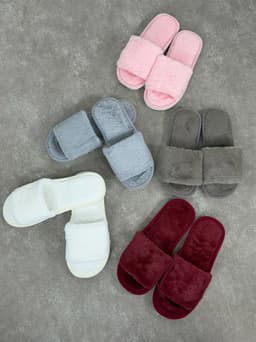 Pantuflas de peluche - imagen