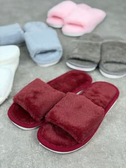 Pantuflas de peluche - imagen