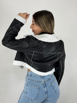 Campera Simil Cuero con Corderito Iris - imagen