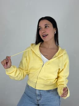Campera con Capucha y Cierre Kaia - imagen