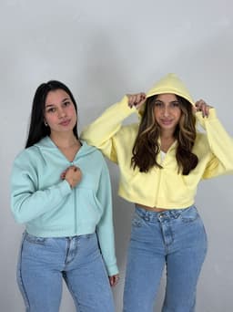 Campera Cierre y Capucha Karla - imagen