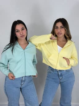 Campera Cierre y Capucha Karla - imagen