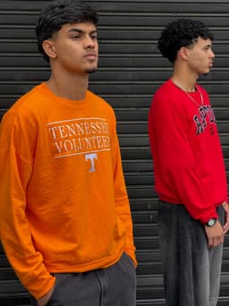 Buzo estampado unisex - imagen