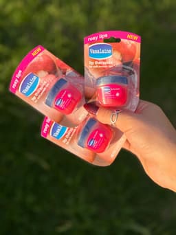 Vaselina Rose para labios - imagen