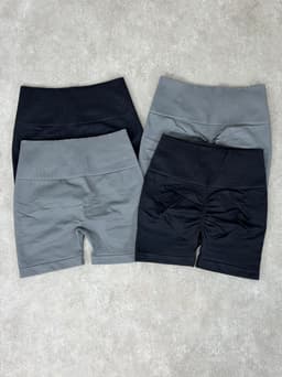 Short con PUSH UP Nara - imagen