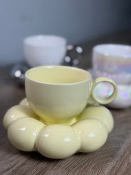 Taza con plato nube - imagen