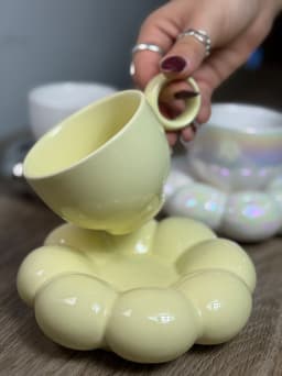 Taza con plato nube - imagen