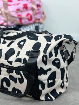 Bolso deportivo print grande - imagen
