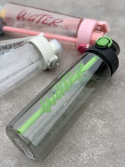 Botella Danika - imagen