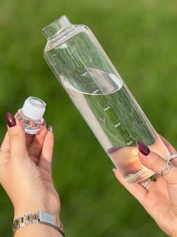 Botella de cristal con marcador de horarios 500ml - imagen