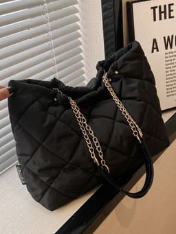 Cartera Soraya
