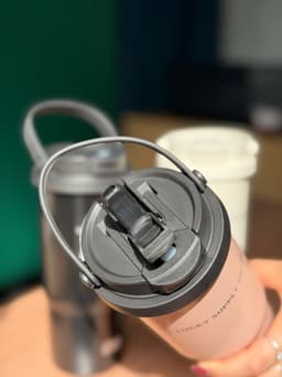 Vaso termico con agarre 520ml - imagen