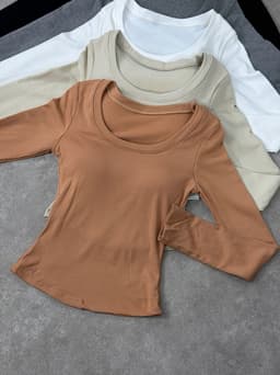 Remera afelpada con push up Stella - imagen