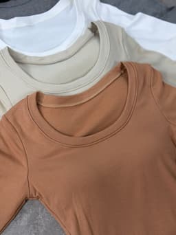 Remera afelpada con push up Stella - imagen