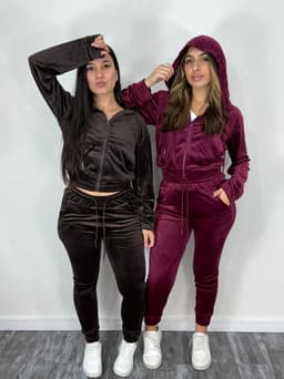 Conjunto con Campera y gorro Plush Celine por mayor ($590 c/u mínimo 12 unidades) - imagen